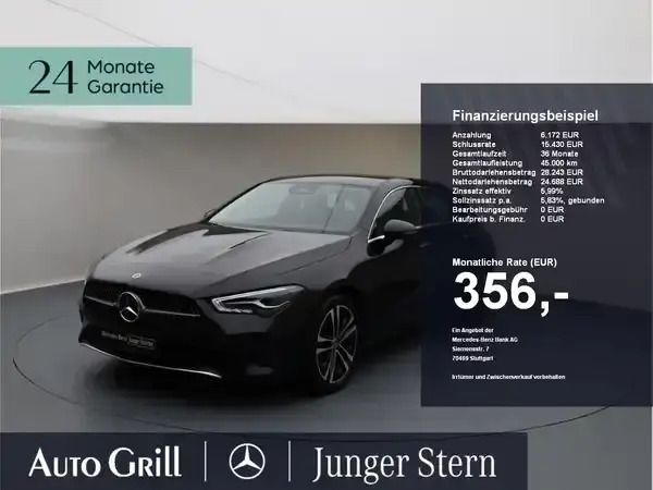 Metalliclack kosmosschwarz Gebraucht 2023 Mercedes CLA180 Shooting Brake Progressive Kombi | 31.690 € (Etwas zu teuer) - Bild 1/4