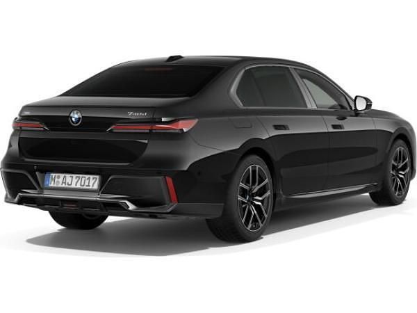 Neu BMW 740 Comfort Edition 299 PS (219 kW) 2026 Schwarz (saphirschwarz metallic) Limousine