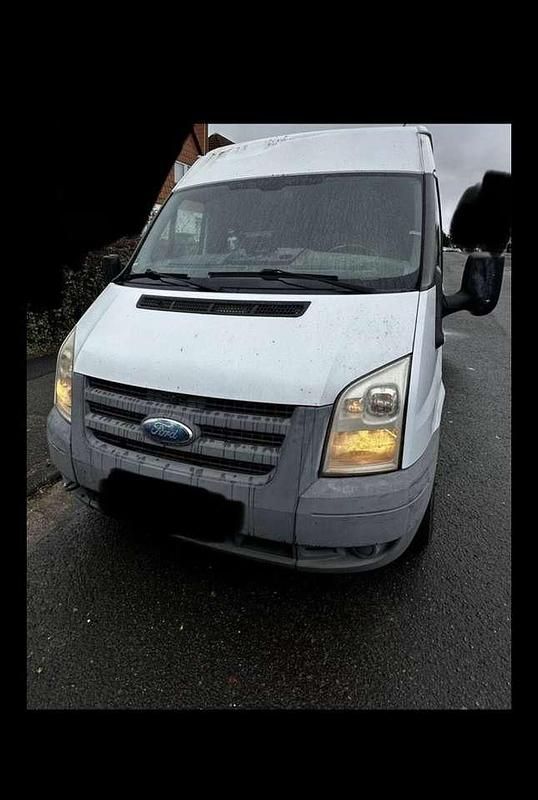 Weiß Gebraucht 2010 Ford Tourneo Van | 4.800 € - Bild 1/4