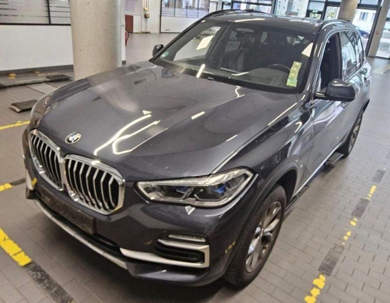 Pure white Gebraucht 2021 BMW X5 xLine SUV | 48.920 € (Guter Preis) - Bild 1/4