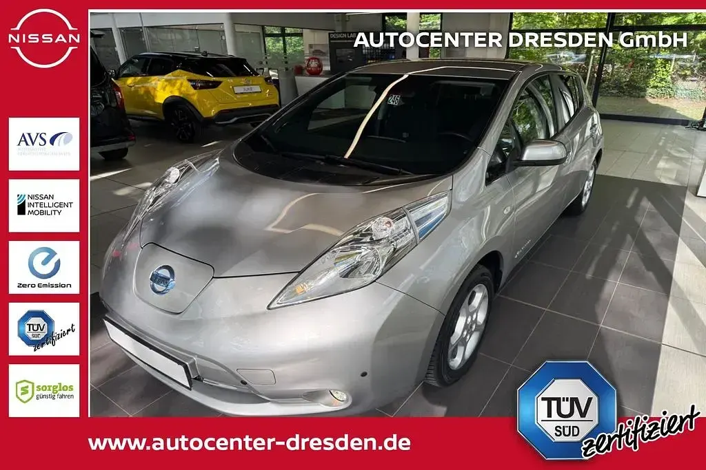 Second-hand Nissan Leaf Acenta 80 kW (109 CP) 2017 Argintiu Hatchback