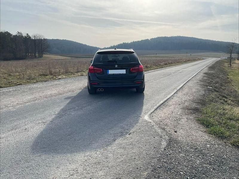 Gebraucht BMW 320 190 PS (139 kW) 2018 Schwarz Kombi