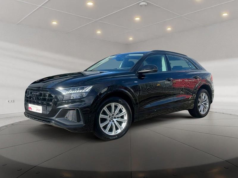 Gebraucht Audi Q8 S-Line 286 PS (210 kW) 2023 Mythosschwarz metallic SUV