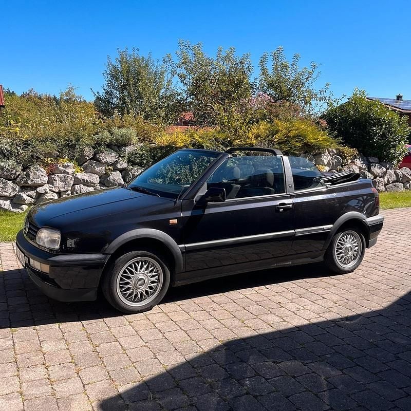 Gebraucht VW Golf Cabriolet Karmann 90 PS (66 kW) 1995 Schwarz Cabrio