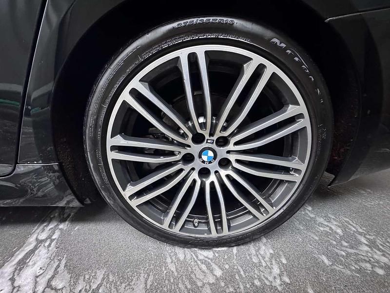 Gebraucht BMW 520 M Sport 190 PS (139 kW) 2018 Schwarz Kombi