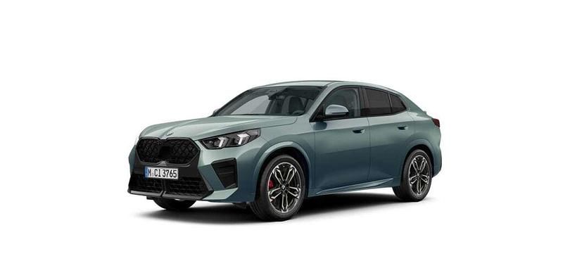 Grün (cape york gruen metallic) Neu 2025 BMW X2 M Sport SUV | 52.200 € (Fairer Preis) - Bild 1/4