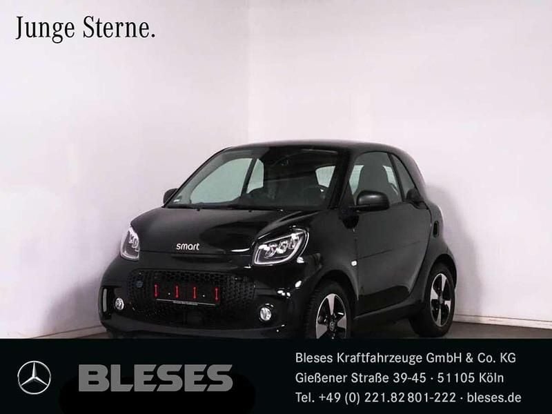 Bodypanels in black Gebraucht 2024 Smart ForTwo Electric Drive Passion Exclusive Coupé | 15.900 € (Fairer Preis) - Bild 1/4