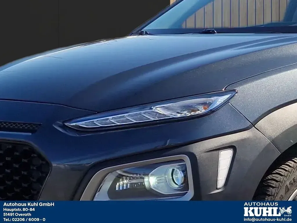 Gebraucht Hyundai Kona Trend 177 PS (130 kW) 2020 Dark knight SUV