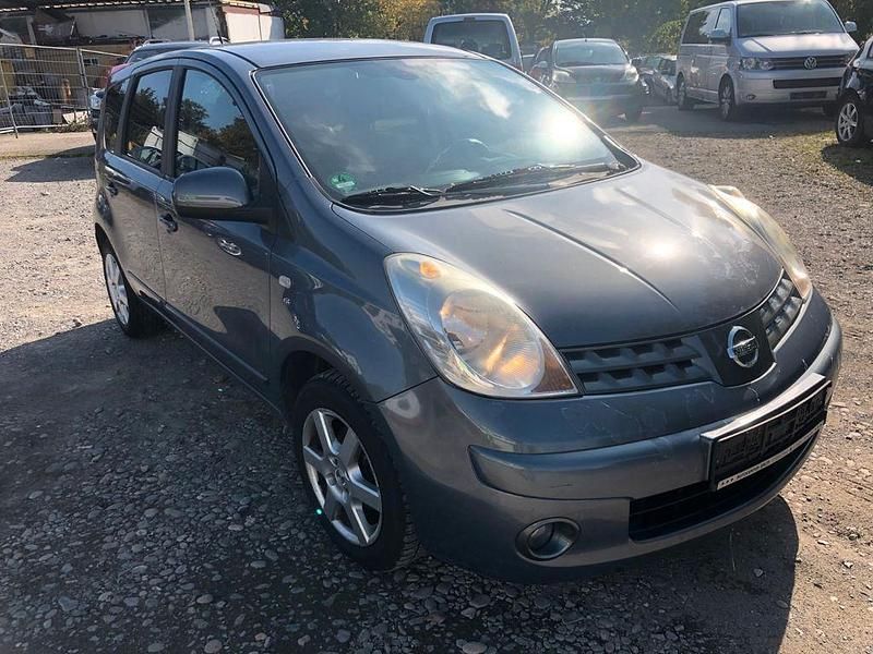 Grau Gebraucht 2008 Nissan Note Van / Kleinbus | 1.650 € (Guter Preis) - Bild 1/4
