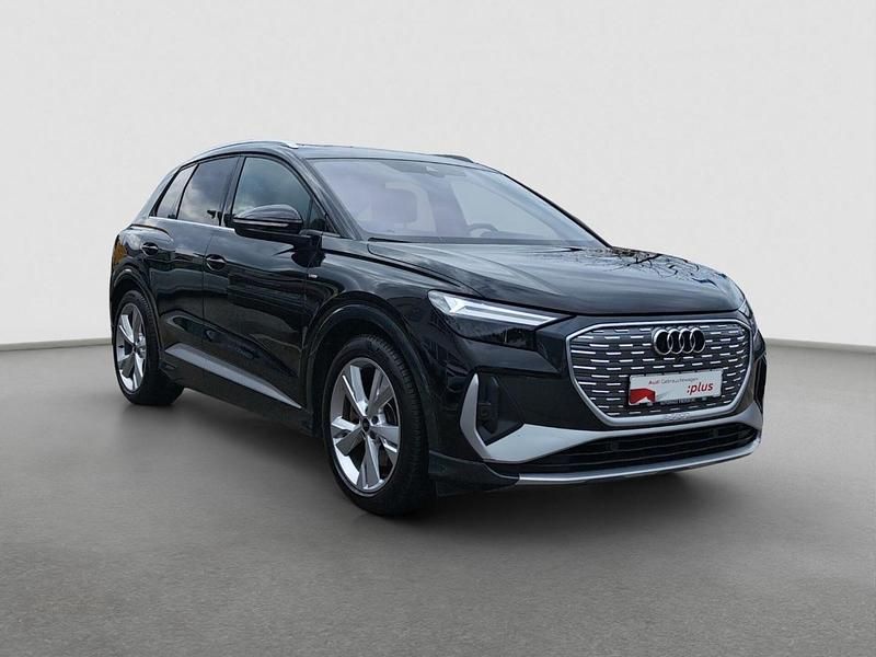 Gebraucht Audi Q4 e-tron Performance 219 kW (299 PS) 2022 Schwarz SUV