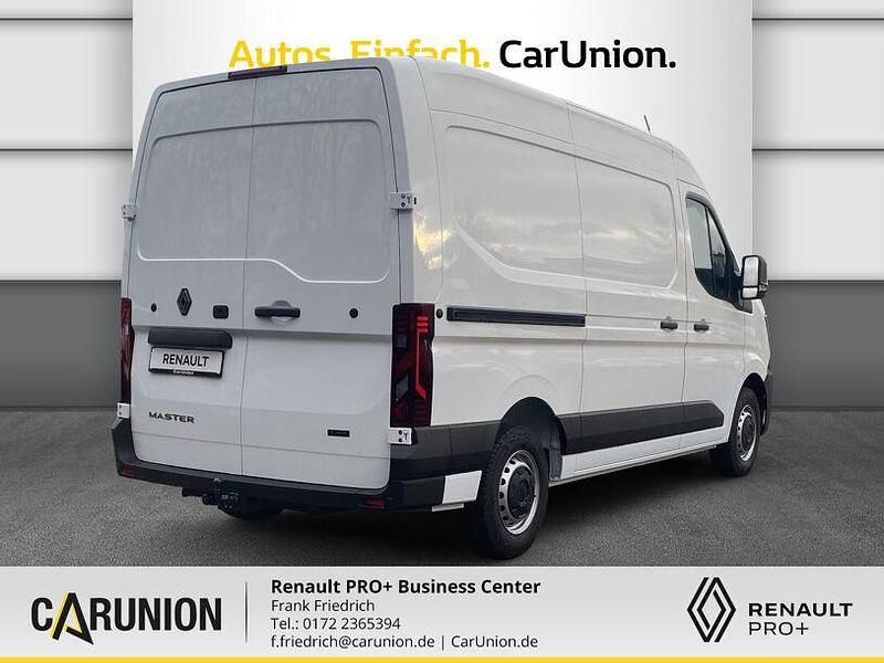 Gebraucht Renault Master 143 PS (105 kW) 2025 Mineralweiß Van