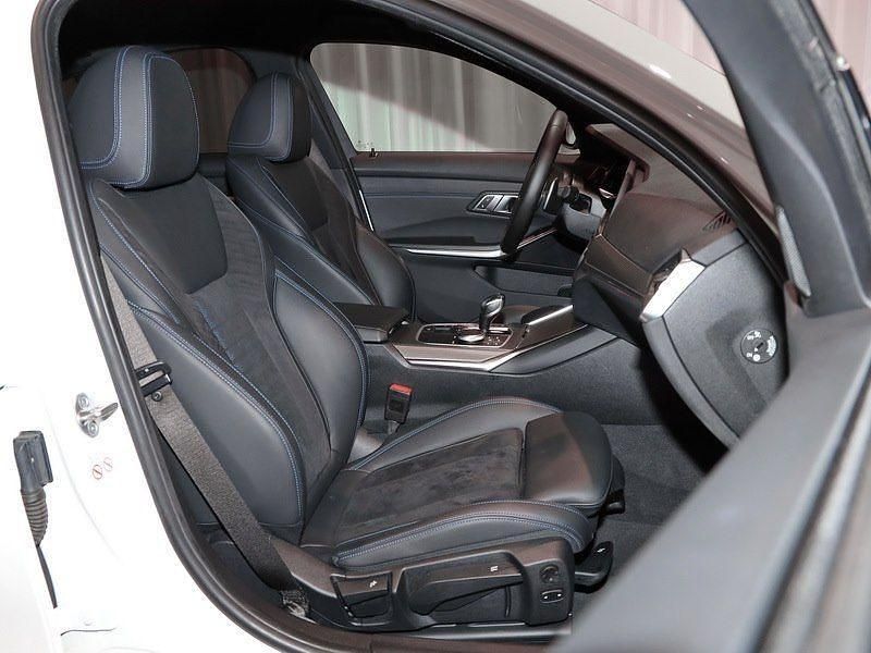 Gebraucht BMW M340 Performance 340 PS (250 kW) 2021 Alpinweiß uni Limousine