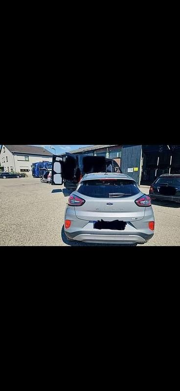 Gebraucht Ford Puma Titanium 125 PS (91 kW) 2022 Grau SUV