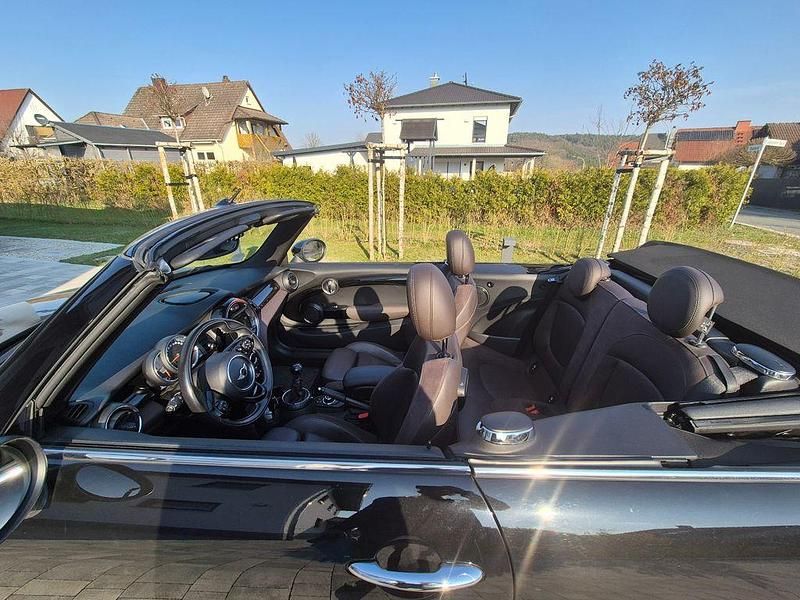 Gebraucht Mini Cooper D 116 PS (85 kW) 2016 Schwarz Kleinwagen