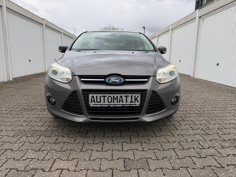 Gebraucht Ford Focus Trend 116 PS (85 kW) 2014 Braun Kombi