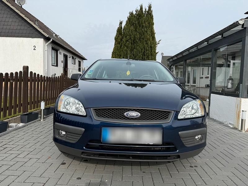 Gebraucht Ford Focus 100 PS (73 kW) 2005 Blau Kombi