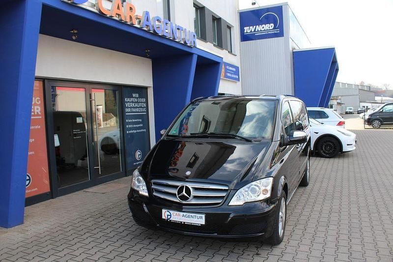 Gebraucht Mercedes Viano 224 PS (164 kW) 2011 Schwarz Van / Kleinbus