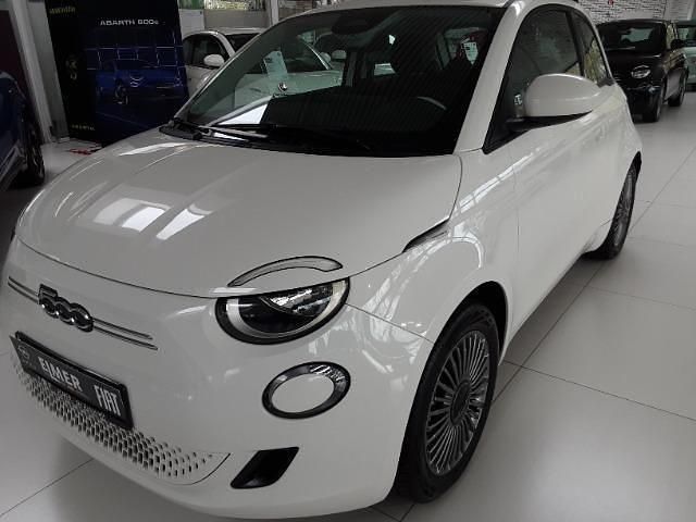 Gebraucht Fiat 500e 86 kW (118 PS) 2023 Weiß Limousine