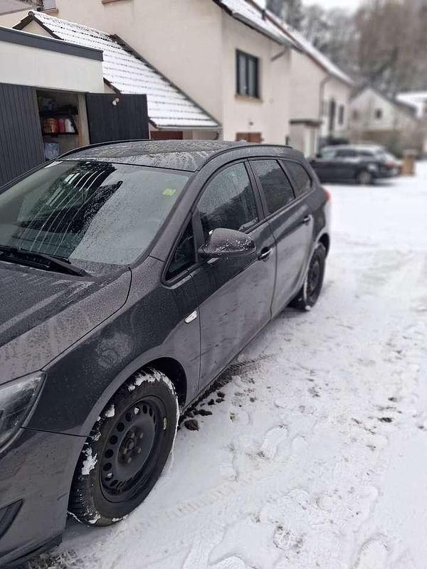 Gebraucht Opel Astra Style 110 PS (80 kW) 2015 Kombi