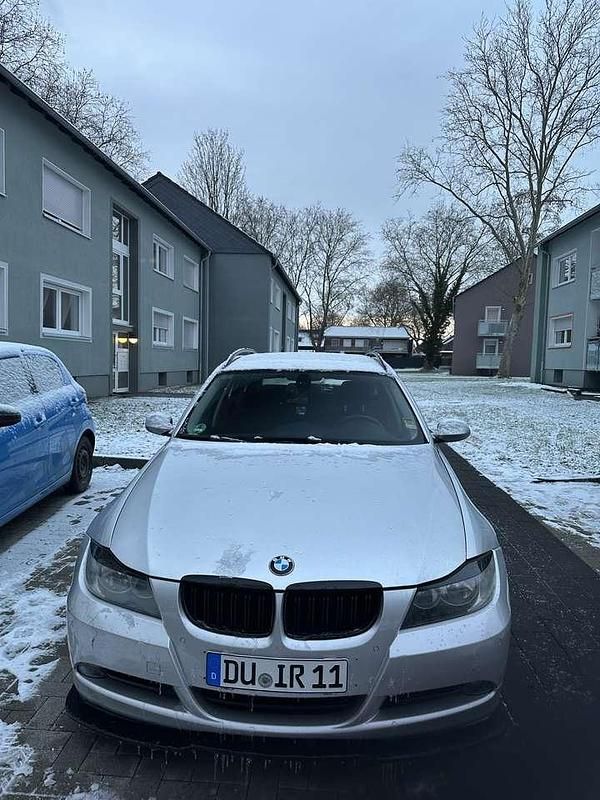 Gebraucht BMW 318 143 PS (105 kW) 2008 Kombi