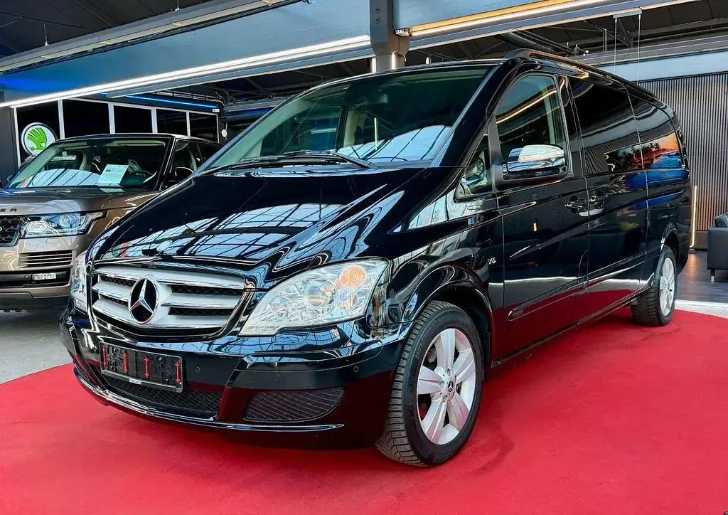 Gebraucht Mercedes Viano 224 PS (164 kW) 2012 Schwarz Van / Kleinbus
