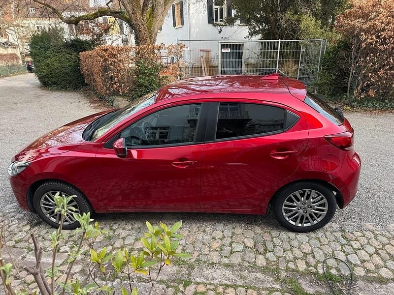 Gebraucht Mazda 2 Inclusive 116 PS (85 kW) 2022 Rot Kleinwagen