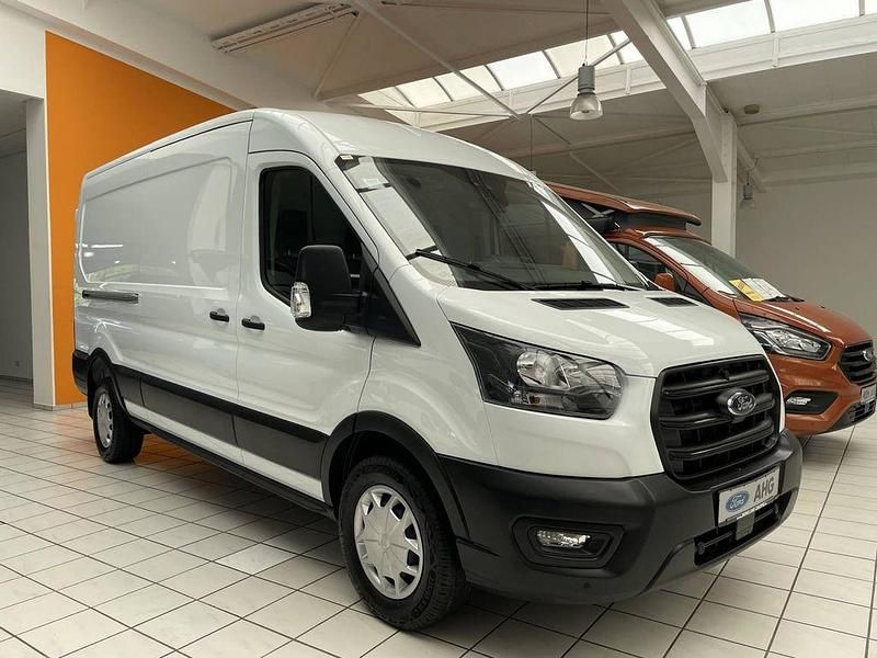 Neu Ford Transit Trend 131 PS (96 kW) 2025 Frostweiß weiß Van / Kleinbus