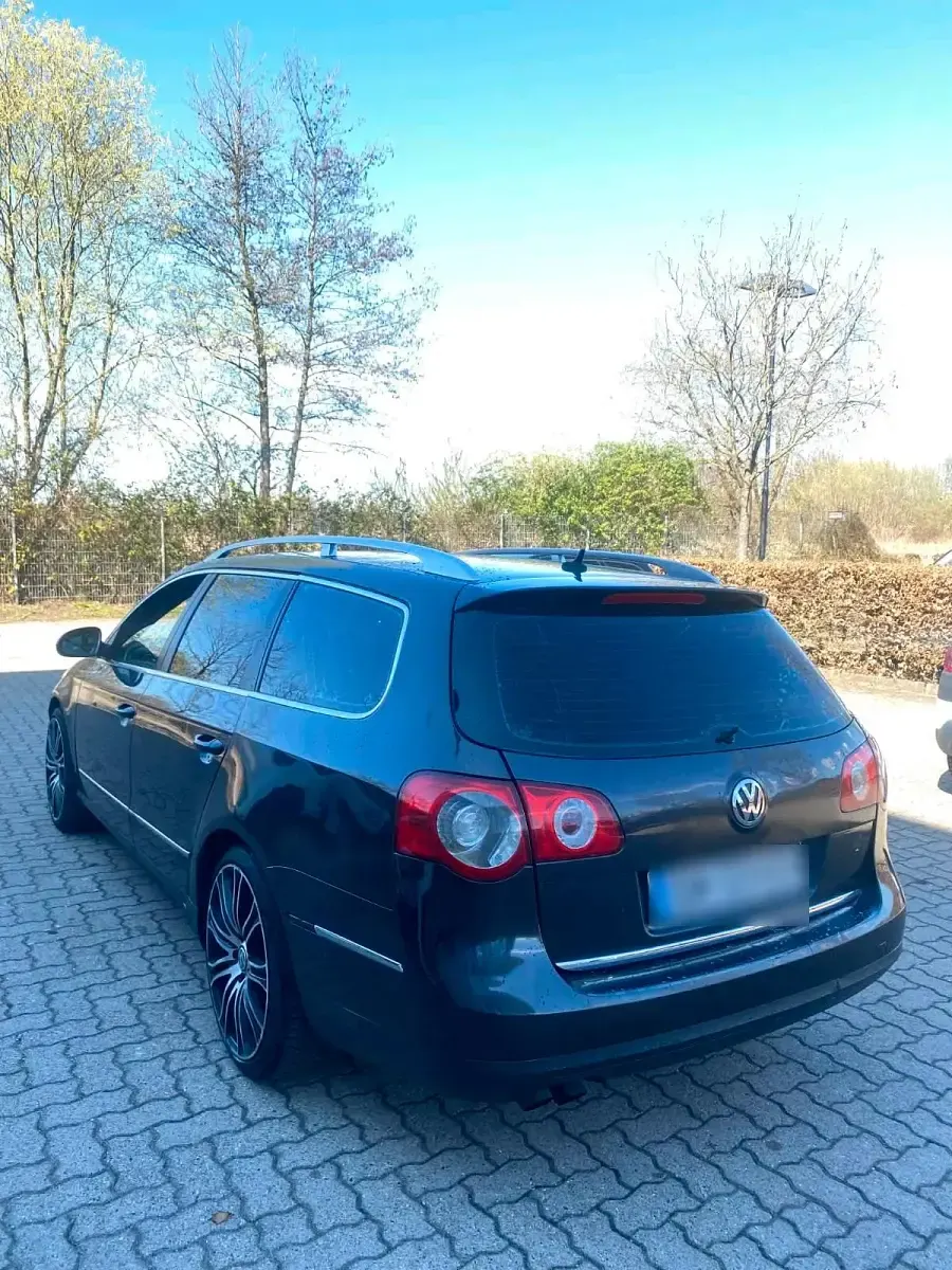 Usata VW Passat 170 CV (125 kW) 2009 Grigio Station wagon
