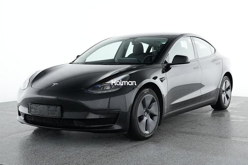 Schwarz Gebraucht 2021 Tesla Model 3 Standard Range Plus Limousine | 24.513 € (Fairer Preis) - Bild 1/4