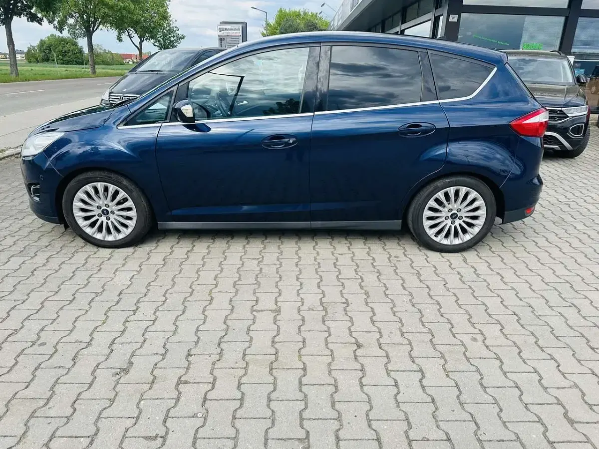 Używany Ford C-MAX Titanium 125 KM (91 kW) 2011 Niebieski Minivan