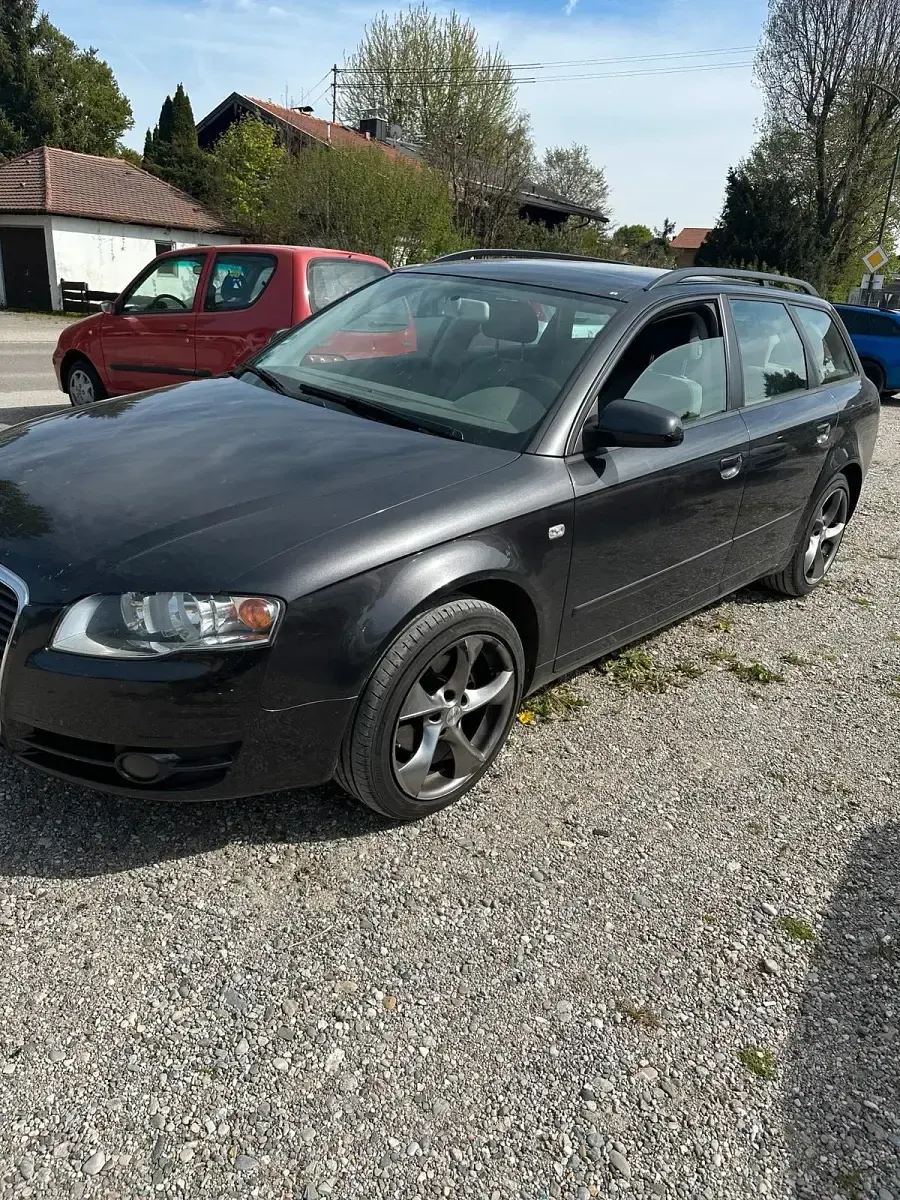 Second-hand Audi A4 140 CP (102 kW) 2007 Negru Break