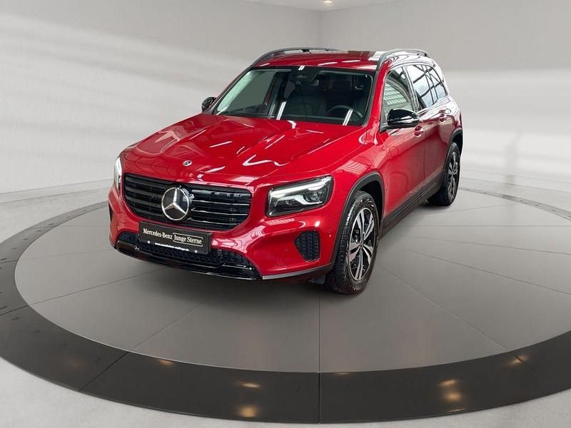 Gebraucht Mercedes GLB180 Progressive 136 PS (100 kW) 2024 Designo patagonienrot metallic SUV