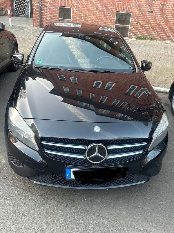 Gebraucht 2012 Mercedes A180 Limousine | 8.900 € (Fairer Preis) - Bild 1/4