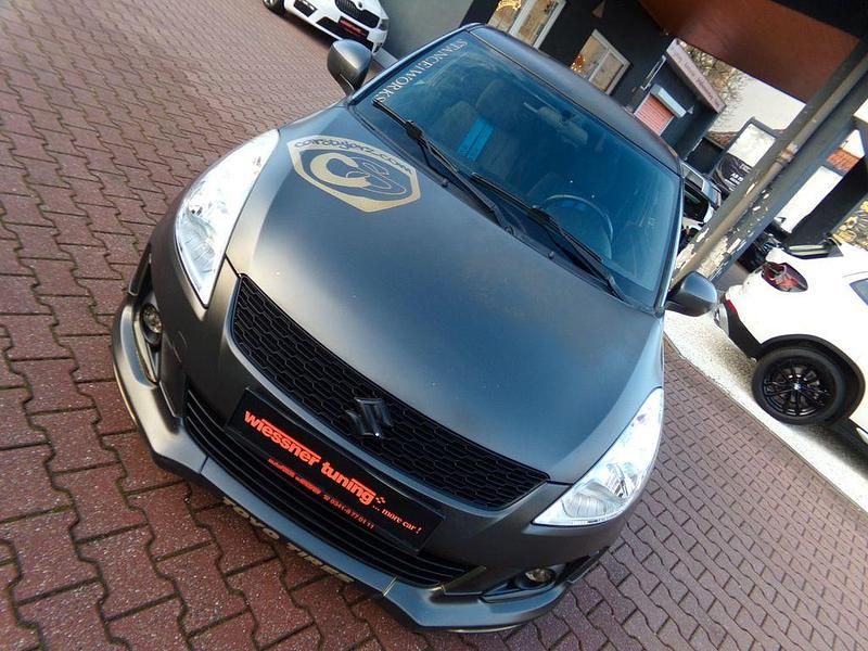 Gold Gebraucht 2015 Suzuki Swift Club Kleinwagen | 6.336 € (Fairer Preis) - Bild 1/4