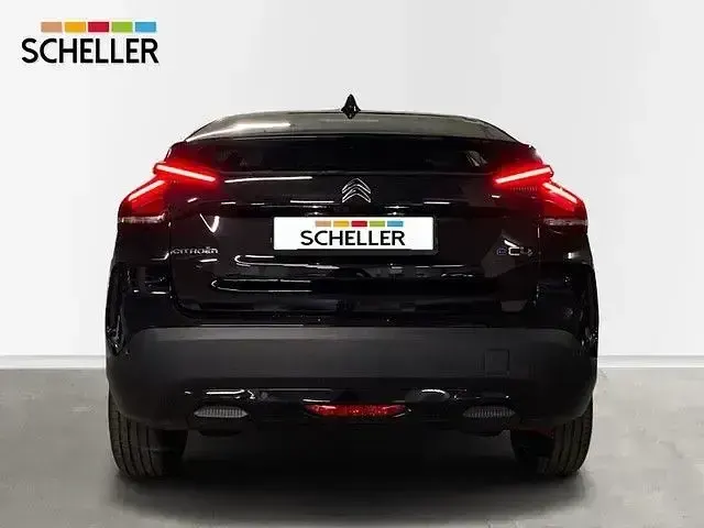 Second-hand Citroën e-C4 Feel 100 kW (136 CP) 2023 Negru Berlinǎ