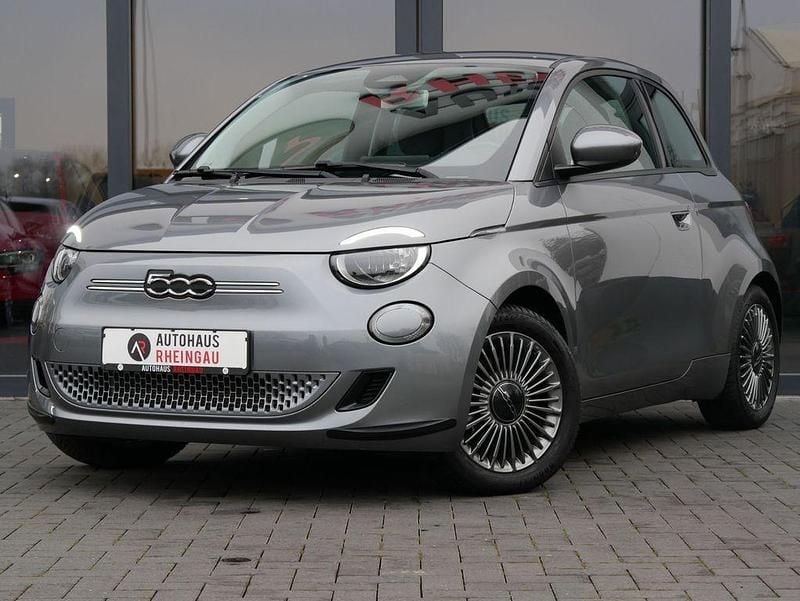 Silber Gebraucht 2022 Fiat 500e Icon Limousine | 15.250 € (Superpreis) - Bild 1/4
