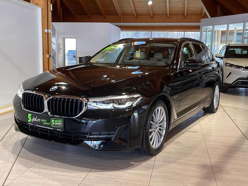 Gebraucht BMW 530e 292 PS (214 kW) 2022 Schwarz ii Kombi