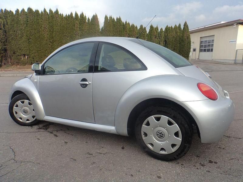 Gebraucht VW New Beetle 116 PS (85 kW) 1999 Silber Kleinwagen