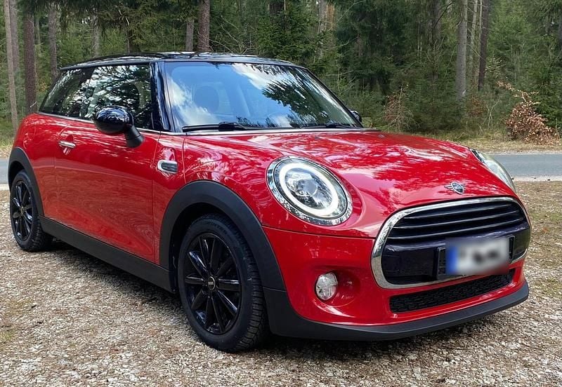 Second-hand Mini Cooper 136 CP (100 kW) 2018 Roșu Hatchback