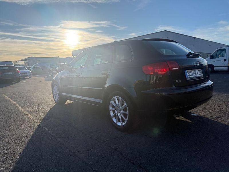 Gebraucht Audi A3 Attraction 105 PS (77 kW) 2007 Schwarz Kleinwagen