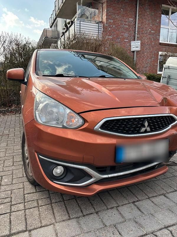 Gebraucht Mitsubishi Space Star 80 PS (58 kW) 2016 Orange Kleinwagen