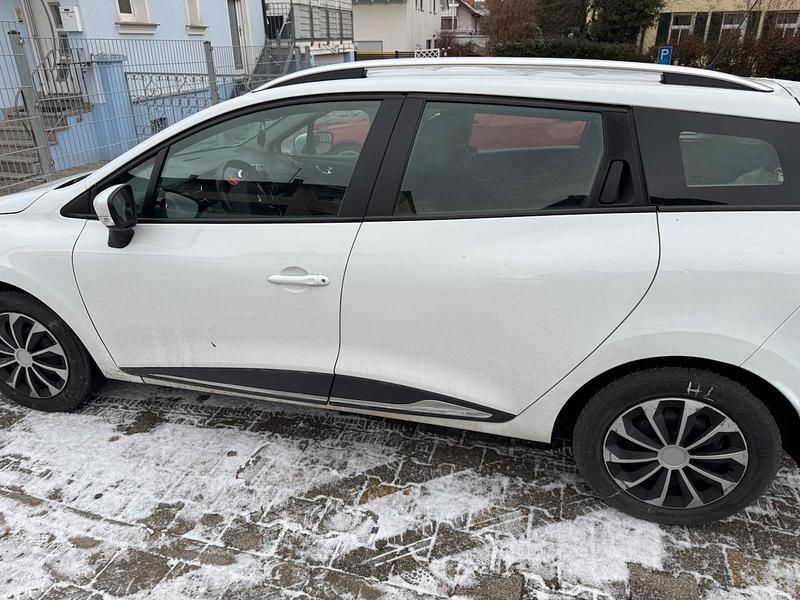 Gebraucht Renault Clio GrandTour 100 PS (73 kW) 2014 Weiß Kombi