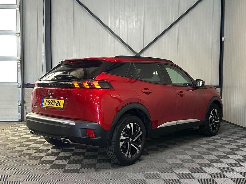 Gebraucht Peugeot 2008 Allure 131 PS (96 kW) 2021 Rot SUV