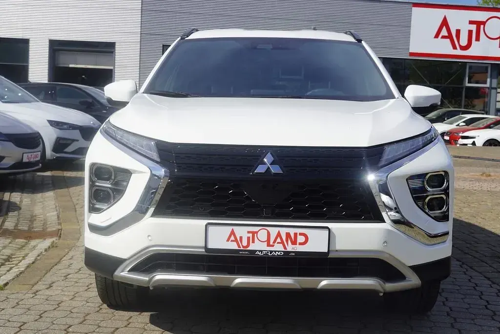 Second-hand Mitsubishi Eclipse Cross Plus 188 CP (138 kW) 2023 Alb SUV