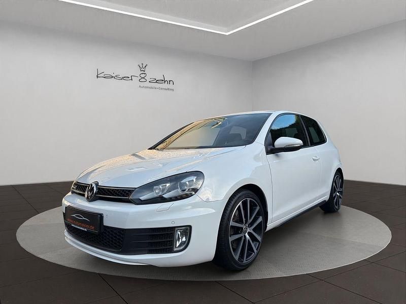 Weiß Gebraucht 2012 VW Golf VI GTD Limousine | 6.888 € (Fairer Preis) - Bild 1/4