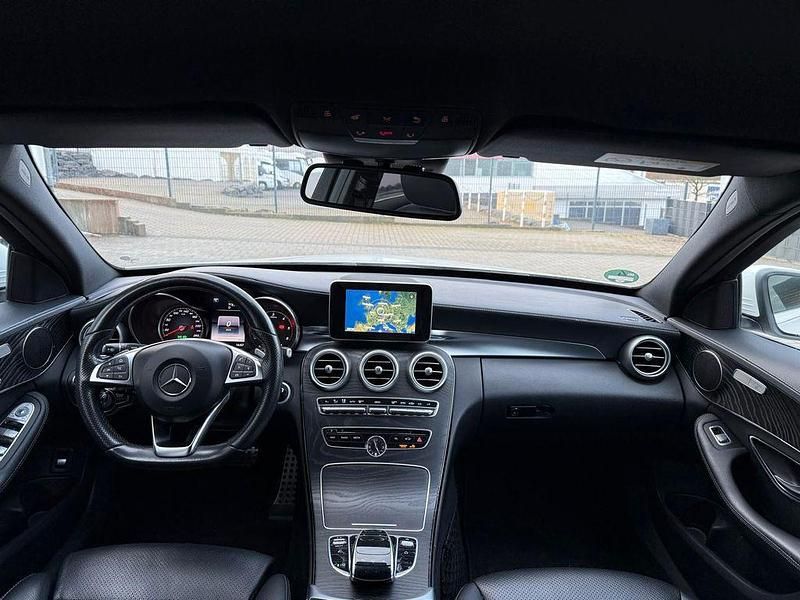 Gebraucht Mercedes C220 AMG line 170 PS (125 kW) 2015 Weiß Kombi