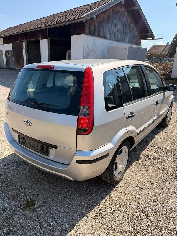 Gebraucht Ford Fusion 69 PS (50 kW) 2003 Grau Kleinwagen