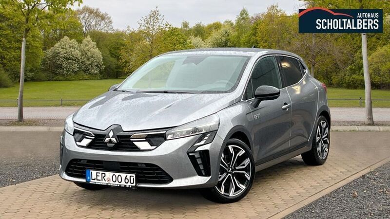 Grau Gebraucht 2024 Mitsubishi Colt Top Limousine | 26.490 € (Teuer) - Bild 1/3