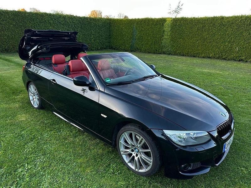 Gebraucht BMW 320 Cabriolet Exclusive 184 PS (135 kW) 2012 Schwarz Cabrio