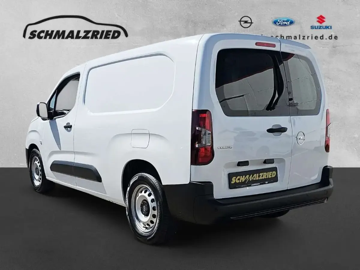 Neu Opel Combo-e Life XL 100 kW (136 PS) 2026 Lackierung weiss icy/typ ausse Van / Kleinbus